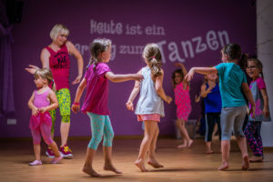 Kids-Dance Kids-Dance